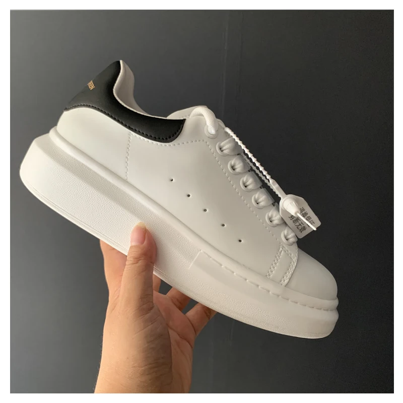 

2021High quality Alexander luxury designer plush white ankle vulcanized shoes for women men lovers lace-up casual shoes sneakers