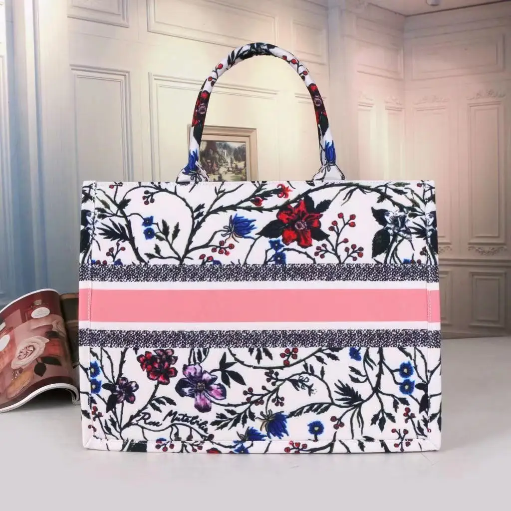 

Handbags With Logo, Ladies Handbags,Large-Capacity Fashion Shopping Bags, Handbags, Shoulder Bags, Handbags, Canvas Prints In V