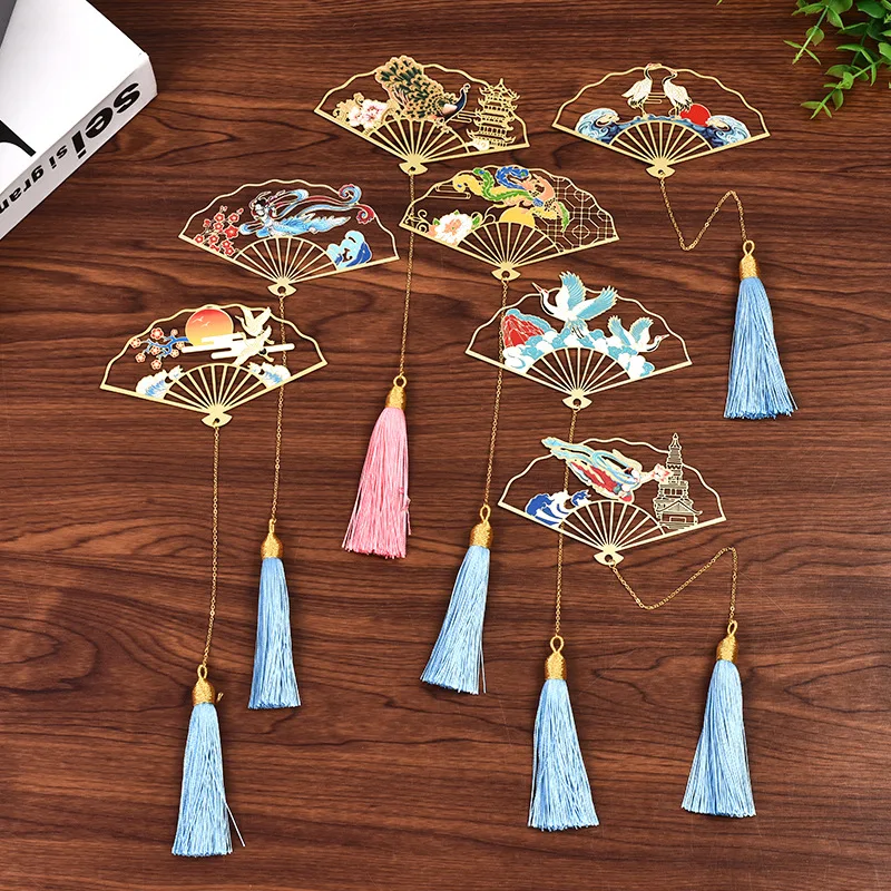 

Retro Metal Bookmark Chinese Style Hollow Tassel Pendant Animals Book Clip Pagination Mark Stationery Exquisite Teacher Gift