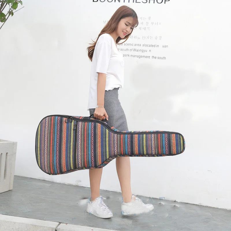 barato Capa De Guitarra Acústica Para Meninas Espuma Macia Acolchoado 40/ 41 Polegada Guitarra Show Saco Mochila Com Pescoço Protetor Almofada Travesseiro Qb20