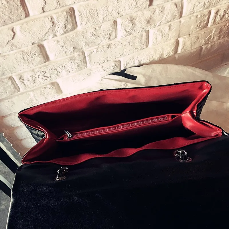 Женская сумка Большая вместительная кожаная кошелек черная стеганая через плечо