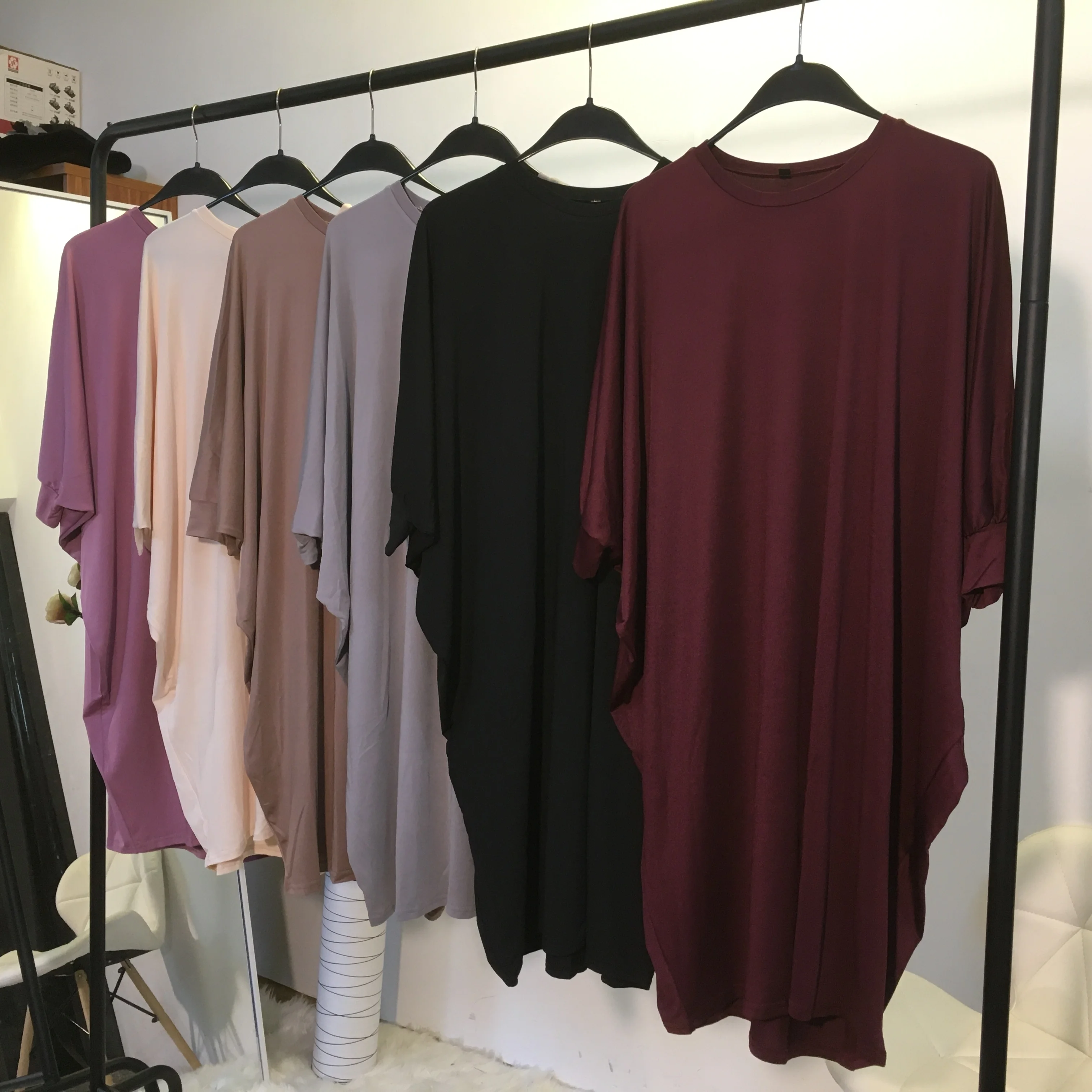 

New Design Cute Kids Girls Prayer Abaya Dress Bat Sleeve Loose Long Gown Muslim Outfits Children Islamic Clothing Muslim Turkey