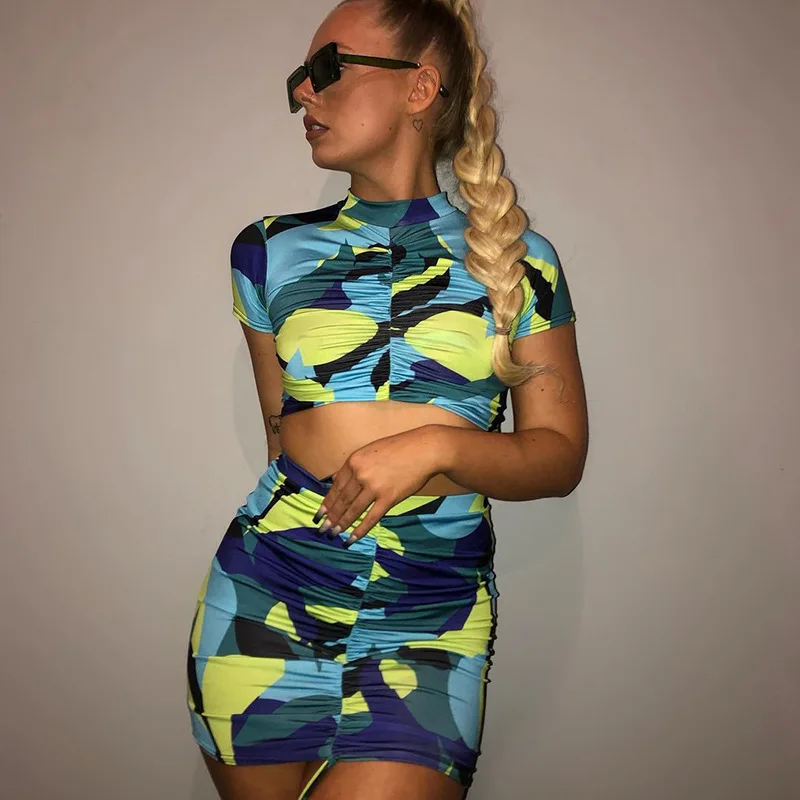 

Женский облегающий комплект из 2 предметов, привлекательный повседневный костюм с принтом из короткого топа и облегающей юбки с высокой тал...