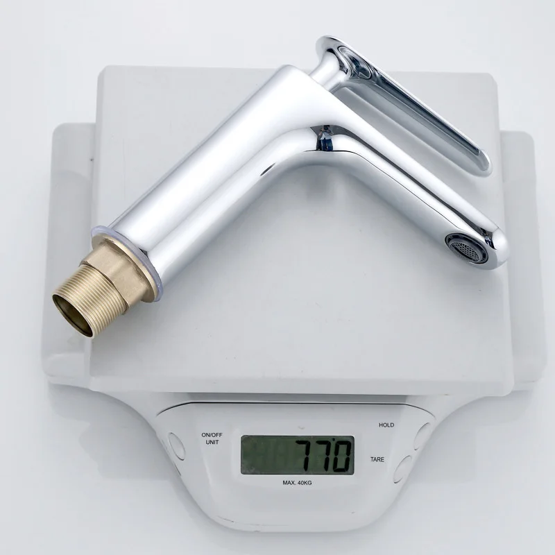 

Copper single hole hot and cold basin mixer Hotel Home Bathroom Washbasin Basin Faucet