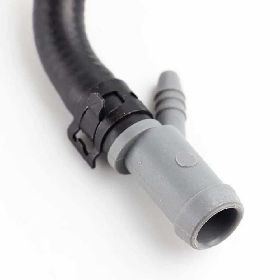 

LR045239 High Quality Genuine New Thermostat Rubber Water Hose For Land Rover 2010-2013