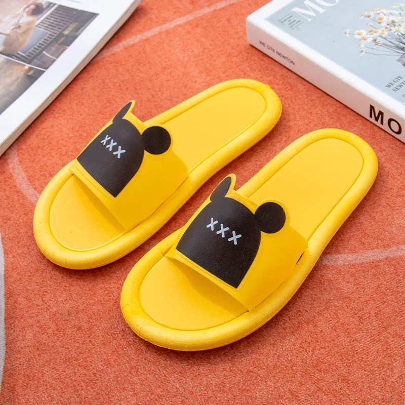 

Female Shoes Womens Slippers Outdoor Low Luxury Slides 2021 Designer Massage Summer PU PVC Basic Hoof Heels Fabric Female Shoes