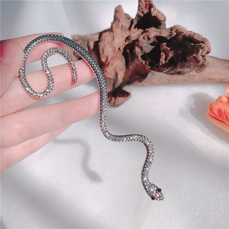 

Fashion Punk Snake Big Ear Cuff Earrings For Women Girls Fake Piercing Cartilage Ear Hook Hanging Clip Earrings Party Jewelry