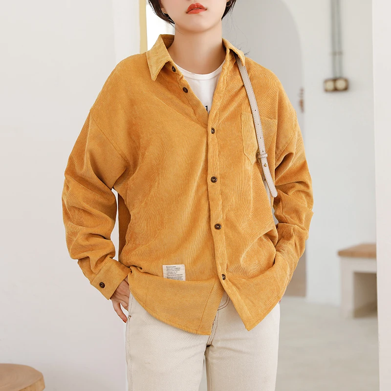 Женские вельветовые рубашки Mozuleva простые свободные однобортные блузки