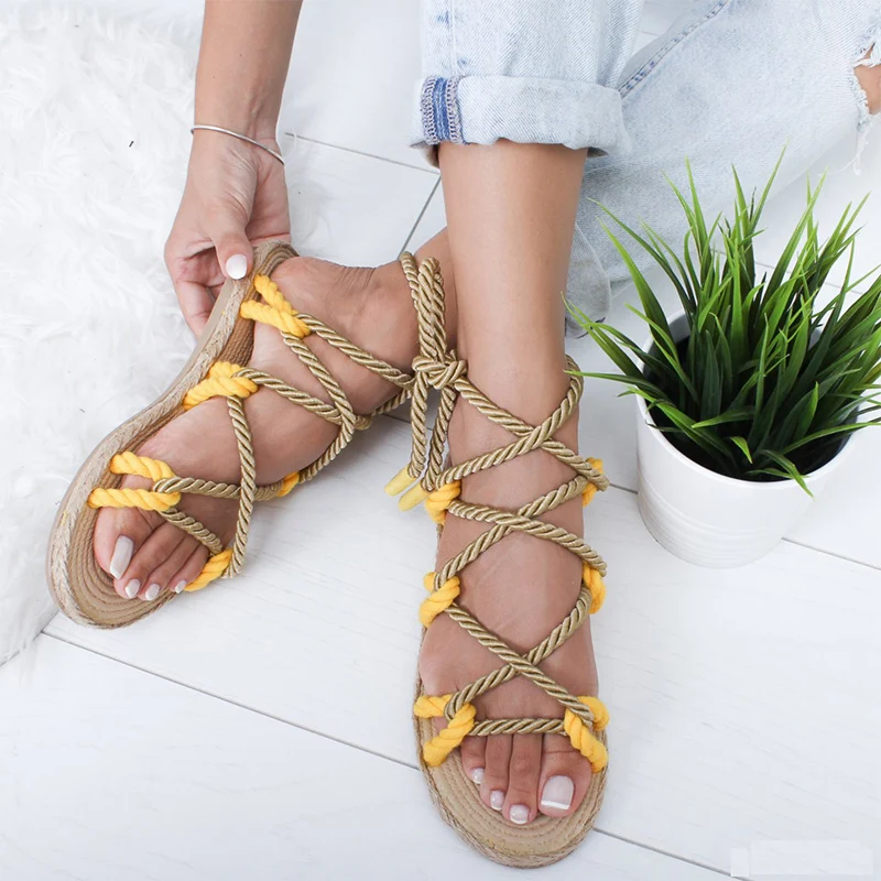 Женские сандалии гладиаторы удобная женская обувь на плоской подошве пляжная