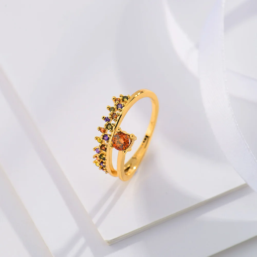 Женские позолоченные металлические кольца с фианитом | Украшения и аксессуары