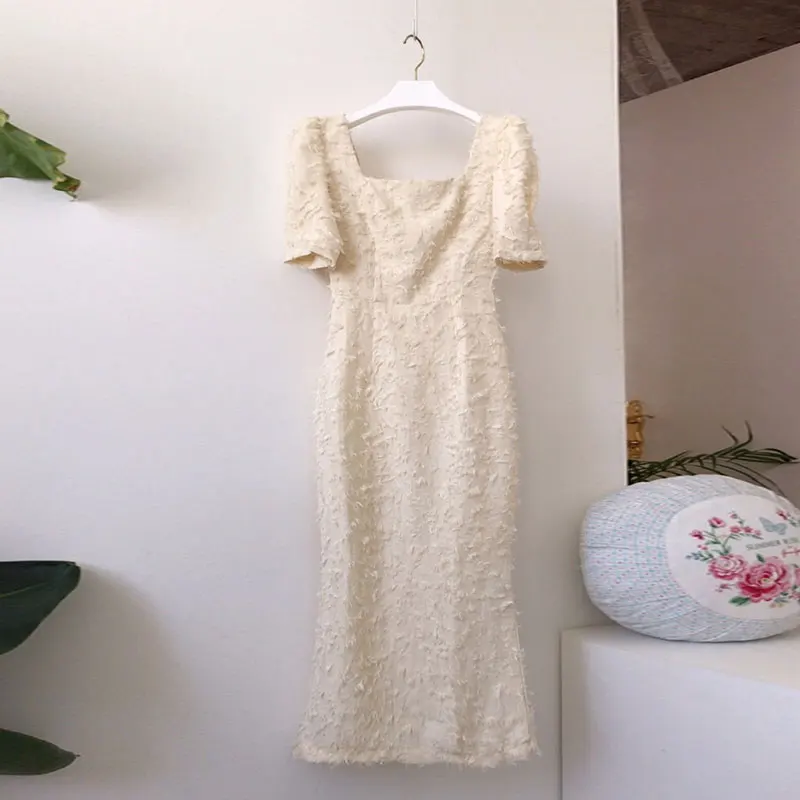 Женское платье средней длины в Корейском стиле облегающее с квадратным