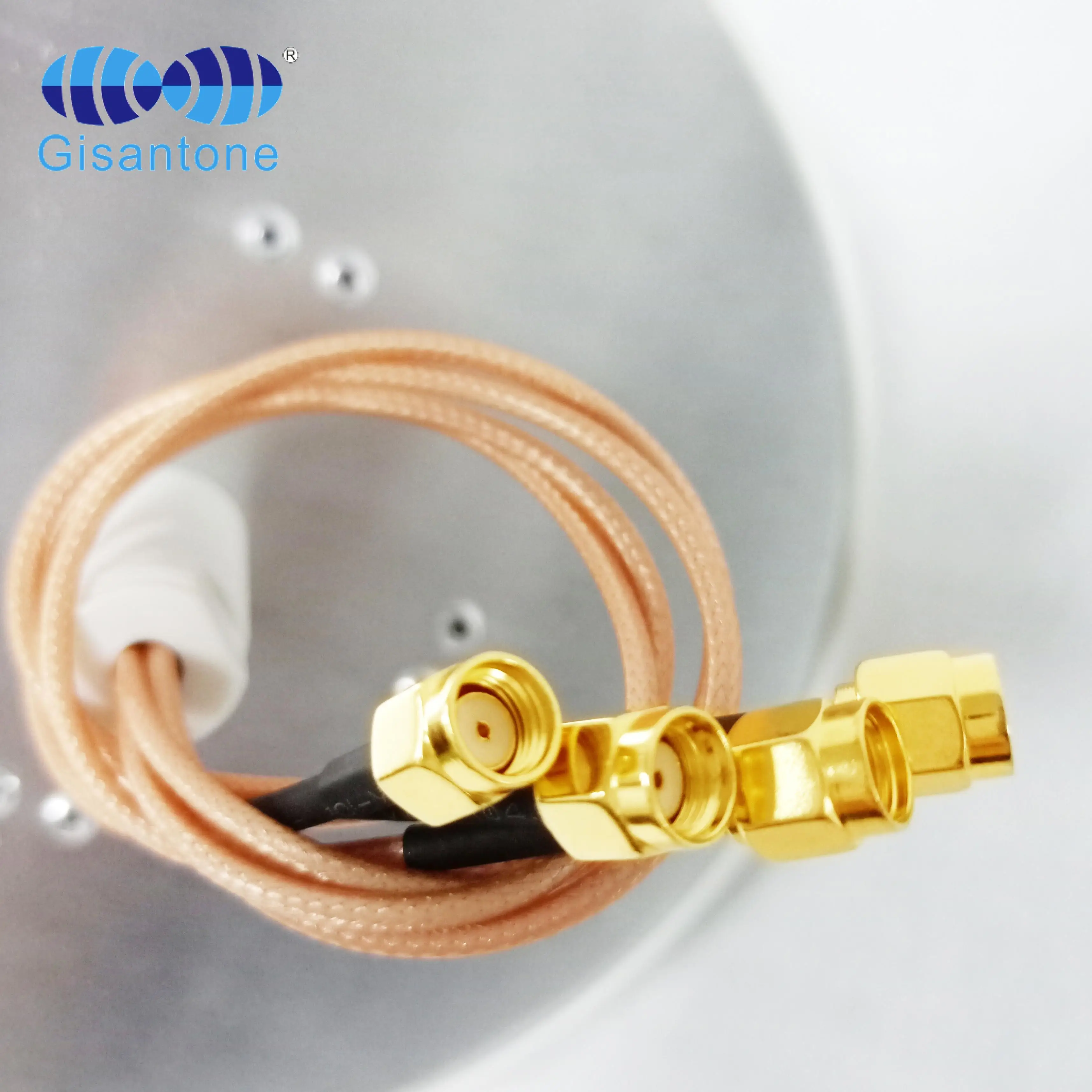 

Wideband 2.4/5.8G ceiling antenna use for indoor 4x4 MIMO antenna