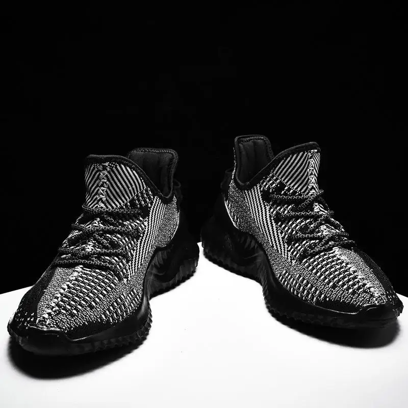 

Men's Black Gypsophila Coconut Shoes Spring and Summer Luminous Ultra-lightweight Breathable Running Sports Casual Shoes HL020