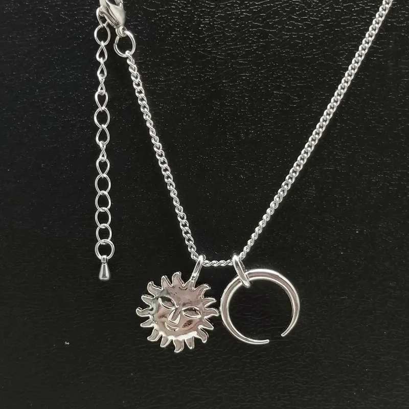 Женское ожерелье с подвеской в виде Луны минималистичное ожерелье-чокер от