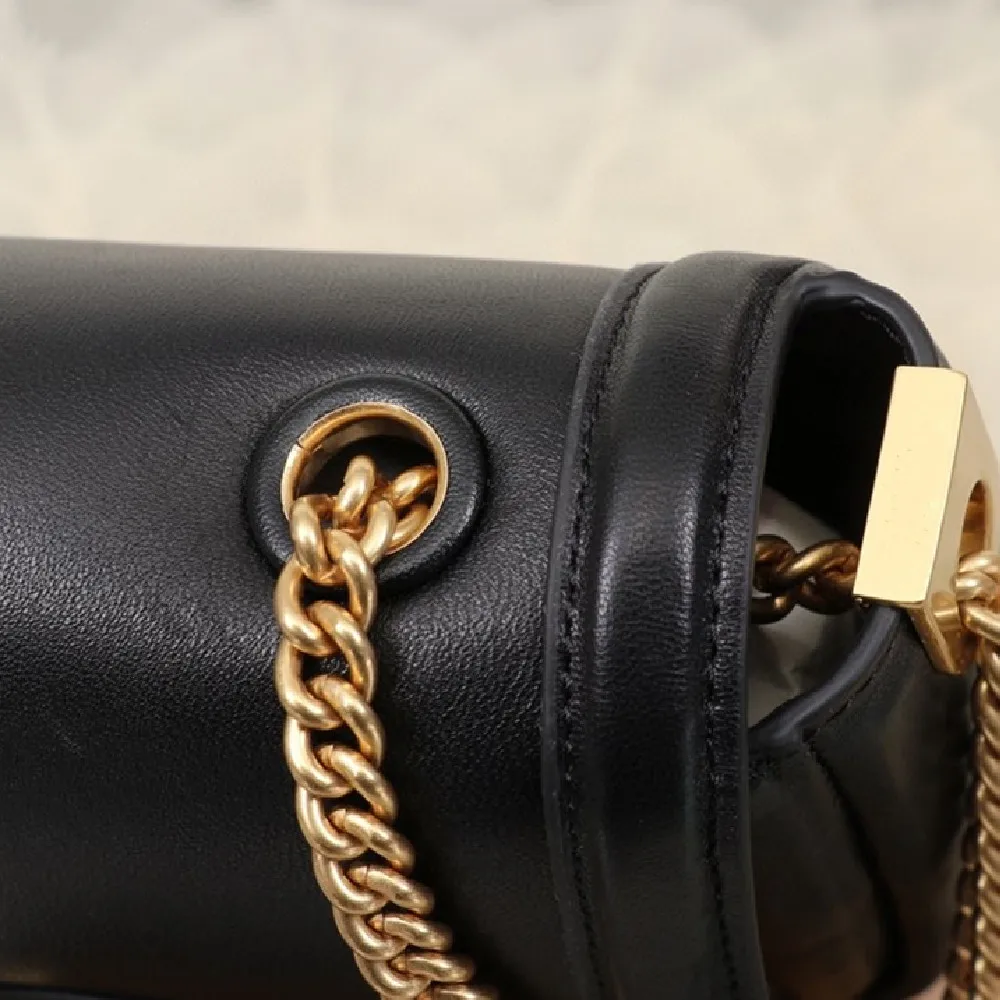 

2021 new leather one-shoulder messenger rectangular handbag