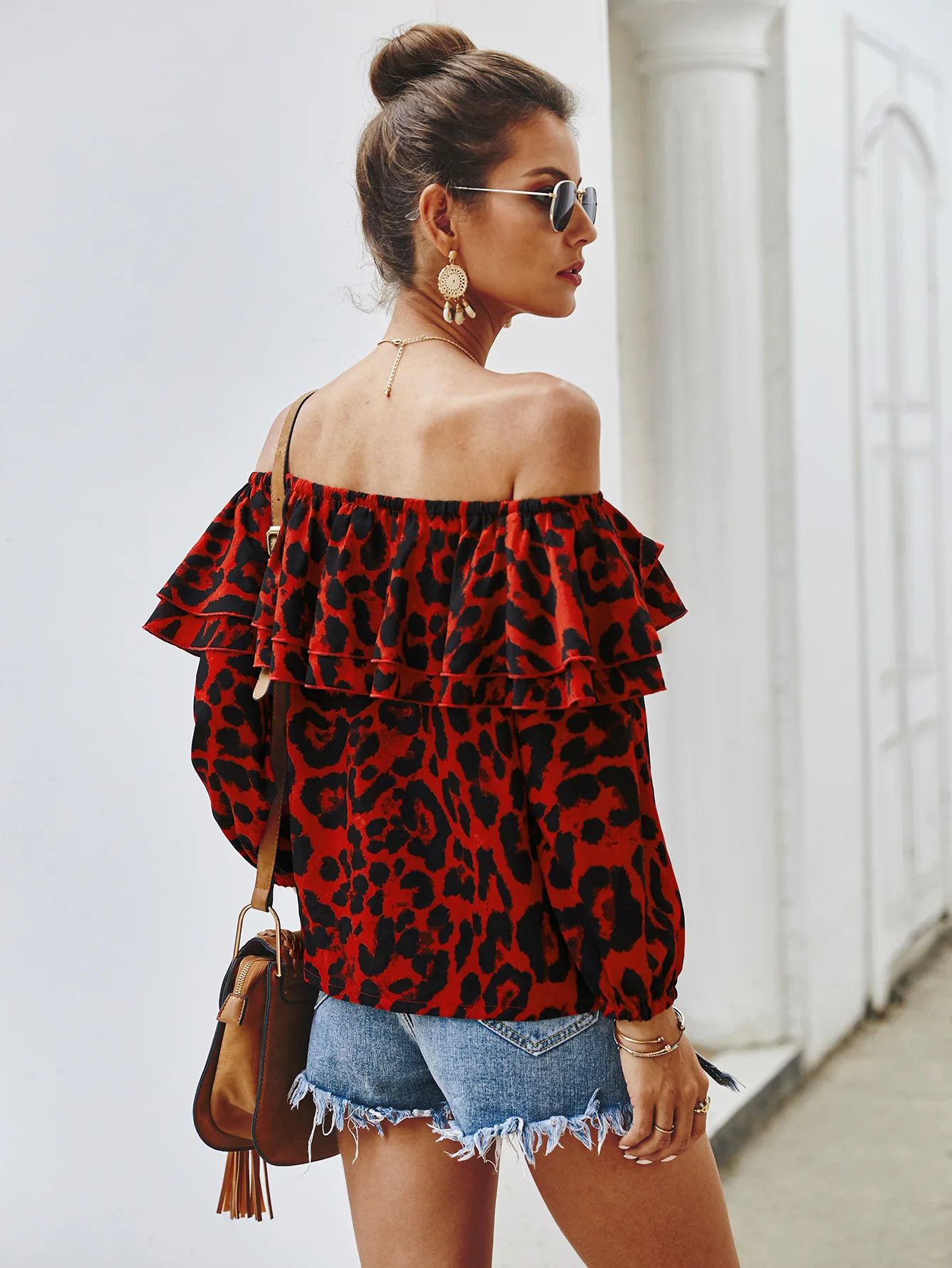 

European and American fashion elements leopard word shoulder shirt 2020 spring and summer new 7-point sleeve women's T-shirt