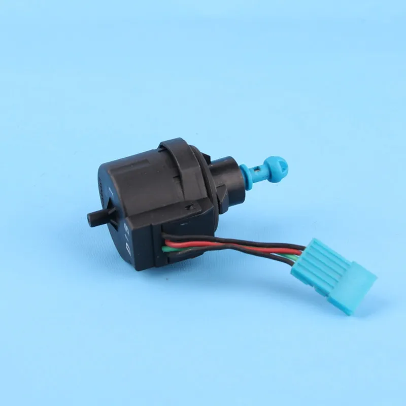 Suitable for 10-13 Audi Q5 new Passat original headlight height adjuster motor | Window Motors &amp Parts