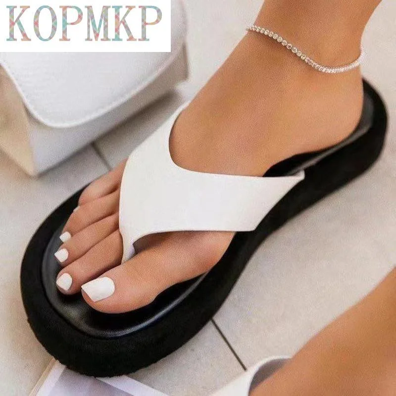 

2021 Woman Sandals Flip Flop Pleated Solid Platform Shoes Female Weave Pu Leather Footwear Ladies Summer Beach Plus Size 36-43