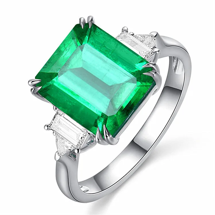 

New Big Shining Emerald Finger Ring High Quality Plating Accessories Fashion Jewelry Beauty Fine Ornament Fastness Women