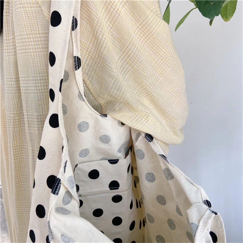 

Large Capacity Women's Canvas Bag 2021 New Casual Black Dots Shoulder Bag Messenger Bag Student Hasp Handbag School Bag