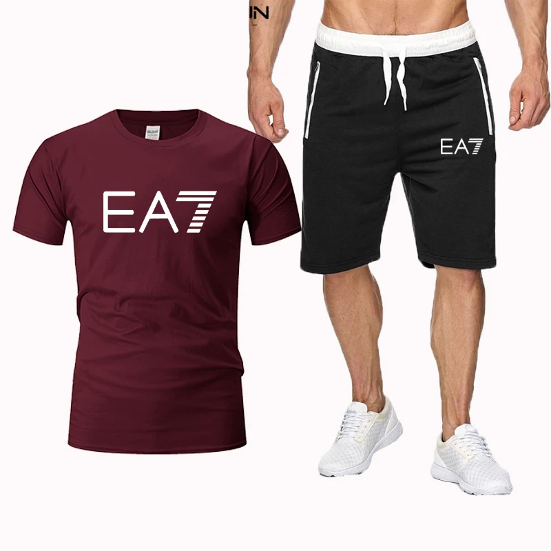 

2021 Summer Printed Brand Two Piece Men's Sportswear Jogging Pants T-shirt Streetwear Harajuku Style T-shirt + Sports Shorts Set