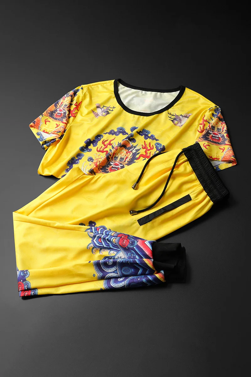 

Yellow Print Tracksuit For Men Sweat Pant + Tshirt Short Sleeve Sport Jogger Unique Desinger 2 Piece Set Man Clothes Summer 5xl