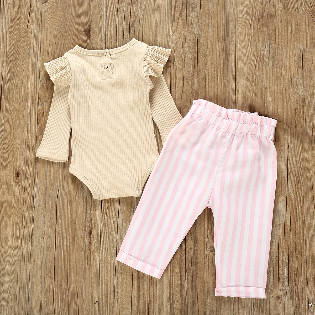 Одежда для маленьких девочек осенне весенний розовый Детский комбинезон с