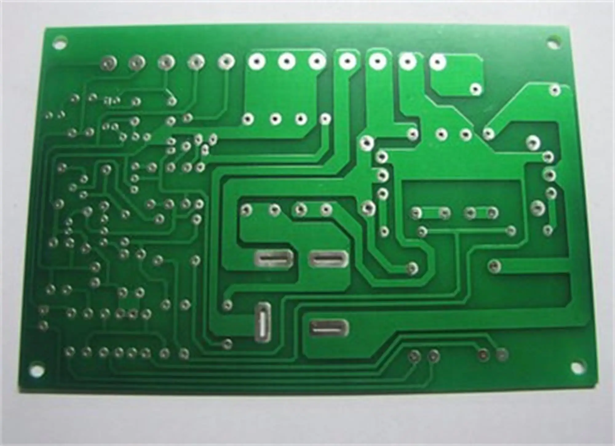 

Printed Circuit Boards Fabrication double side pcb with high quality FR4.CEM-1.CEM-3 AL 0.6-3.2mm thickness 0.5-4.0oz copper.