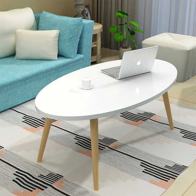 Современный маленький чайный столик из натуральной древесины в скандинавском