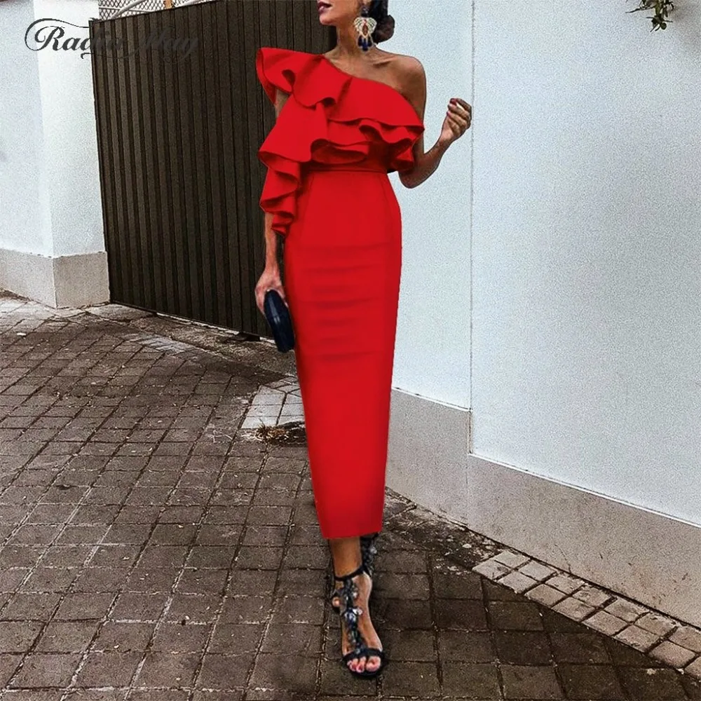 Винтажный до середины икры красное сатиновое платье с короткими Оболочка