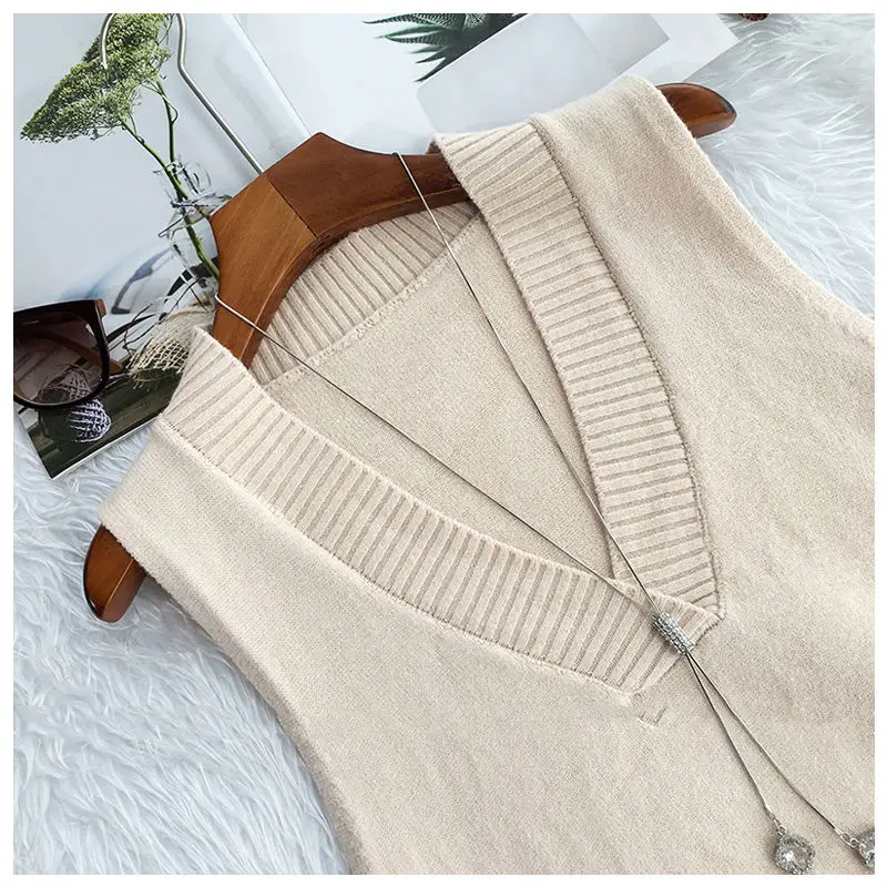 

2021 V Neck Knitted Vest Women Sweaters Pullovers Autumn Winter Sweater Fashion Basic Shirt Loose Female Clothing Vest Korean