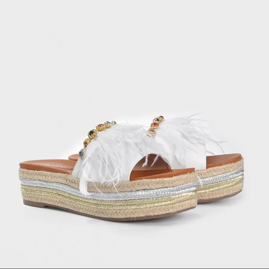 

Mink Shoes Women White Slippers Vzn20-150Y