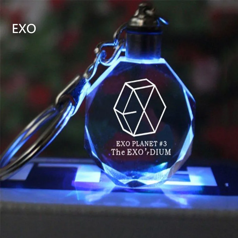 Kpop брелок EXO GOT7 DIY светодиодный хрустальный ключ цепи Bangtan Boys кольцо для ключей