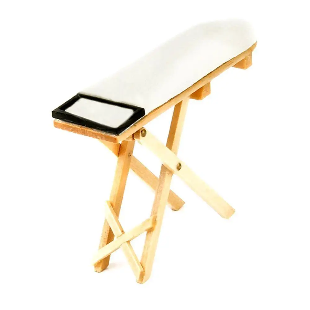 Миниатюрная деревянная гладильная доска для кукольного домика игрушка только