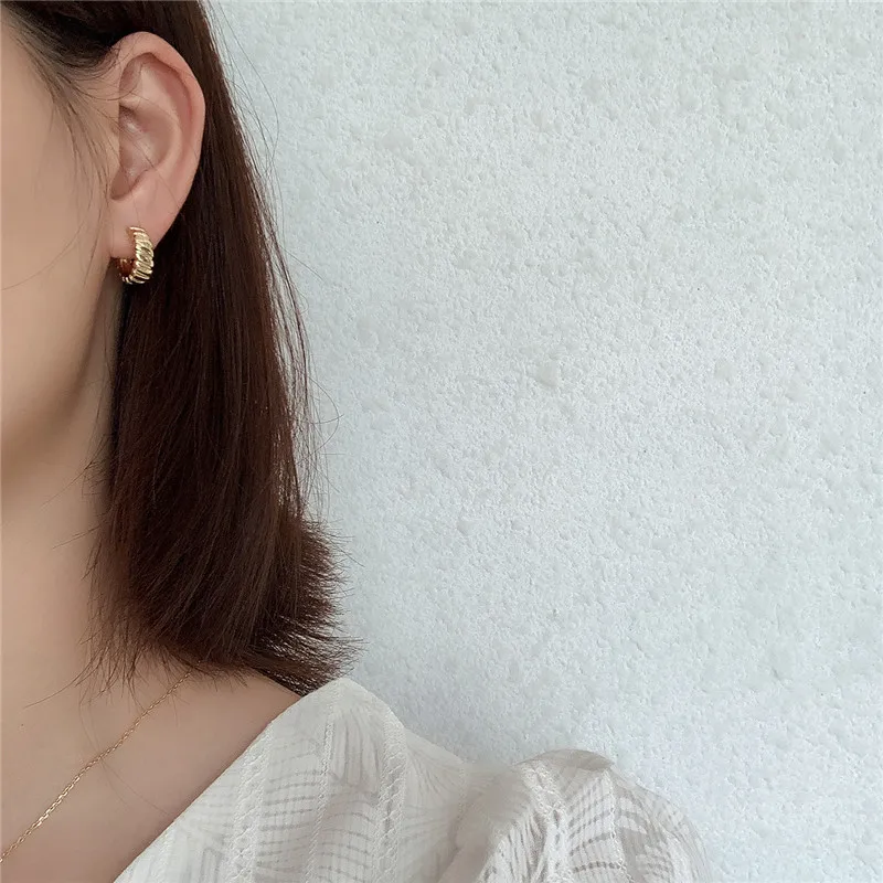 Женские минималистичные серьги гвоздики WANTME из 100% серебра 925 пробы золотистого