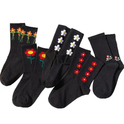 Новые трендовые Цветочные Носки на весну и лето милые черные носки средней длины