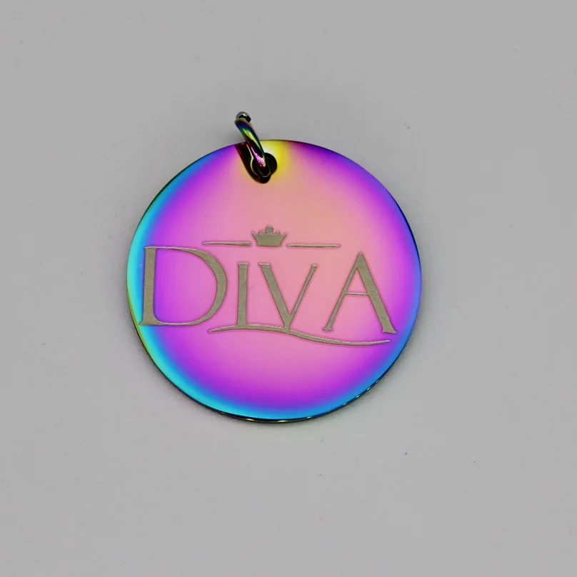 Подвесная зеркальная поверхность из нержавеющей стали DIVA Charm | Украшения и