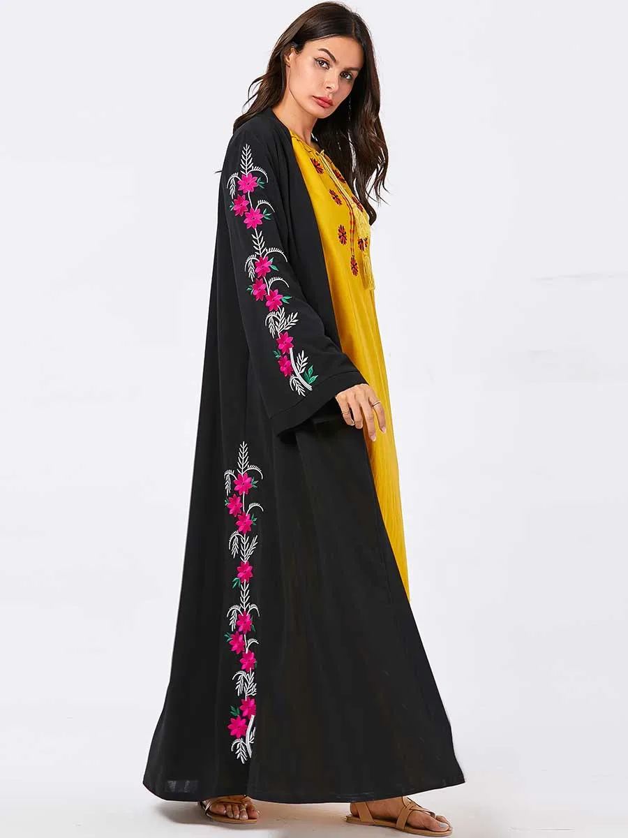 

Muslim Black Cotton Embroidered Dress Dubai Robe n Caftan Lace Islamic Clothing For Women Ramadan Kimono Dresses Robe DR-230