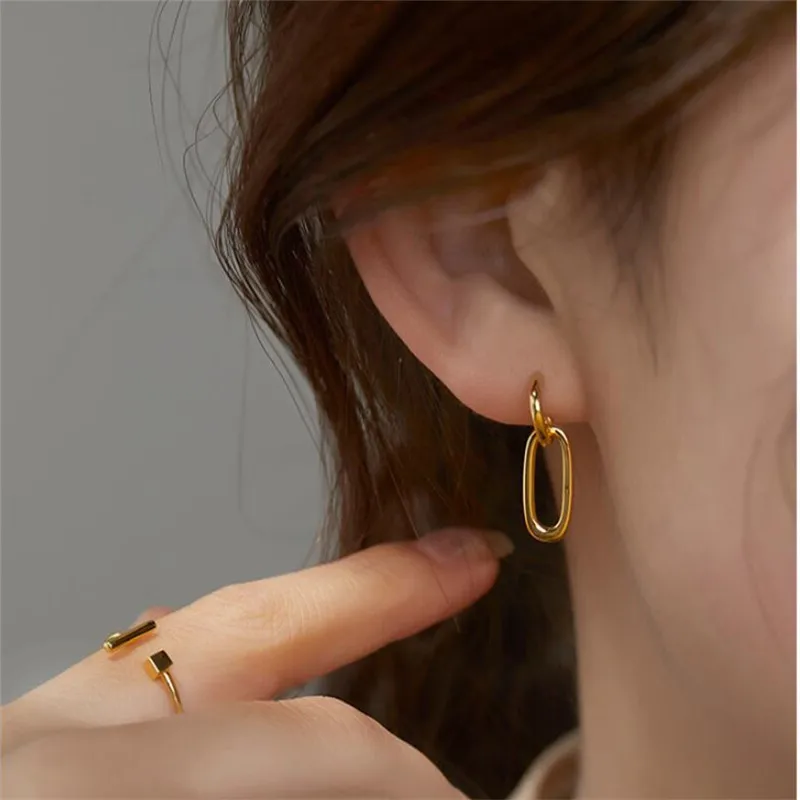 

2021 новый 925 Стерлинговое Серебро геометрической формы в Корейском стиле очарование серьги-гвоздики в виде капель с кристаллами в форме женс...