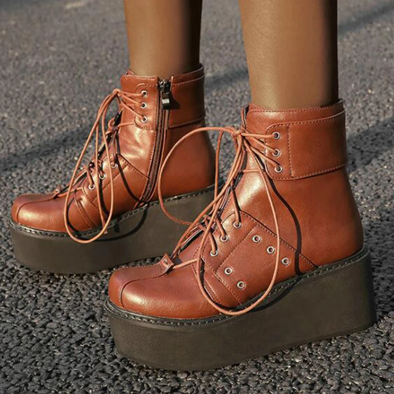 Женские ботильоны на танкетке шнуровке Осень-зима | Обувь