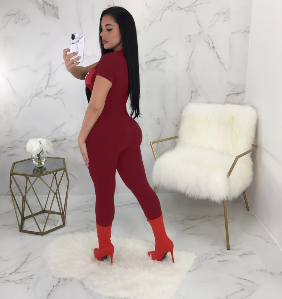 Сексуальный комбинезон с коротким рукавом тонкий спортивный женский круглым