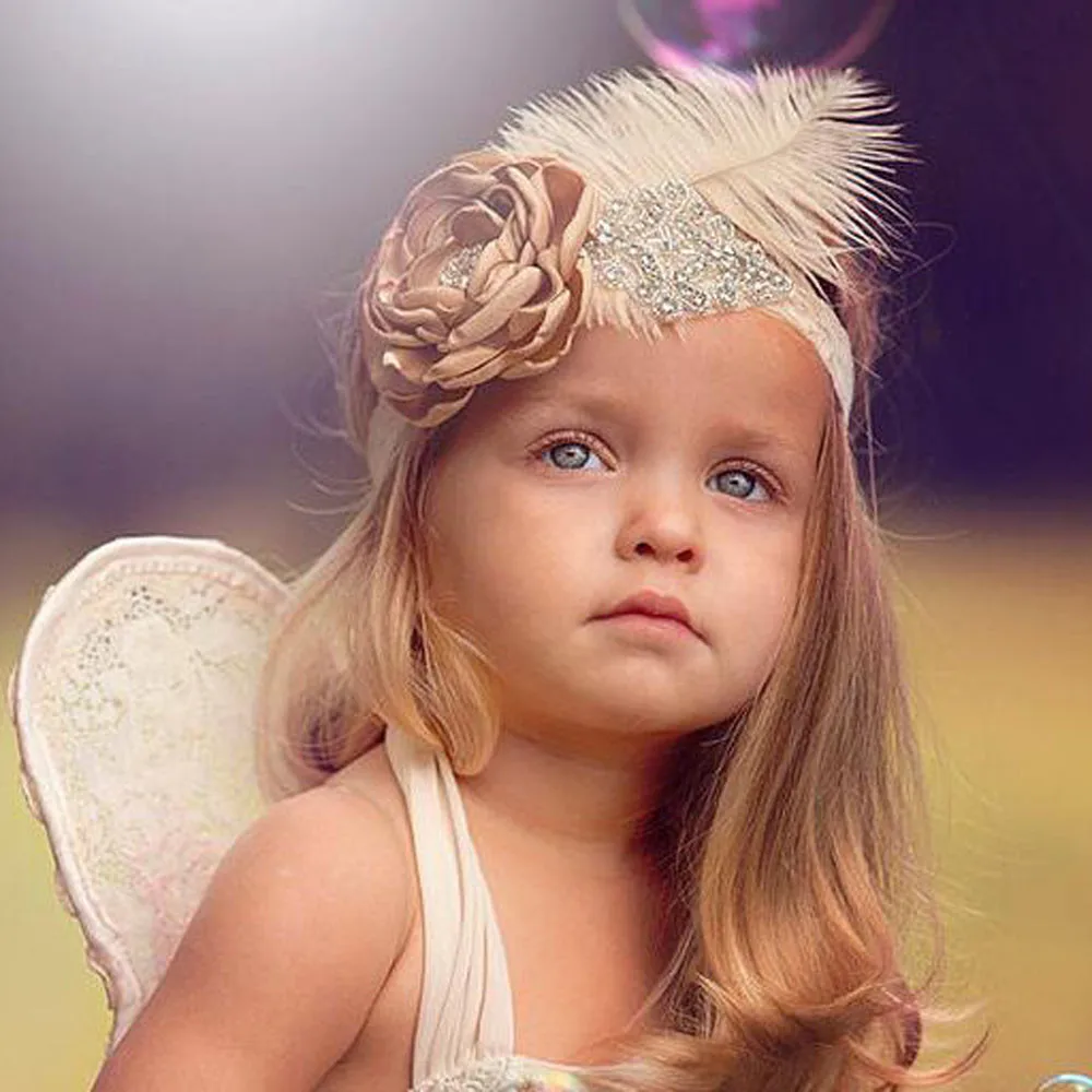 Детская индийская повязка на голову с большим цветком жемчугом и белыми перьями
