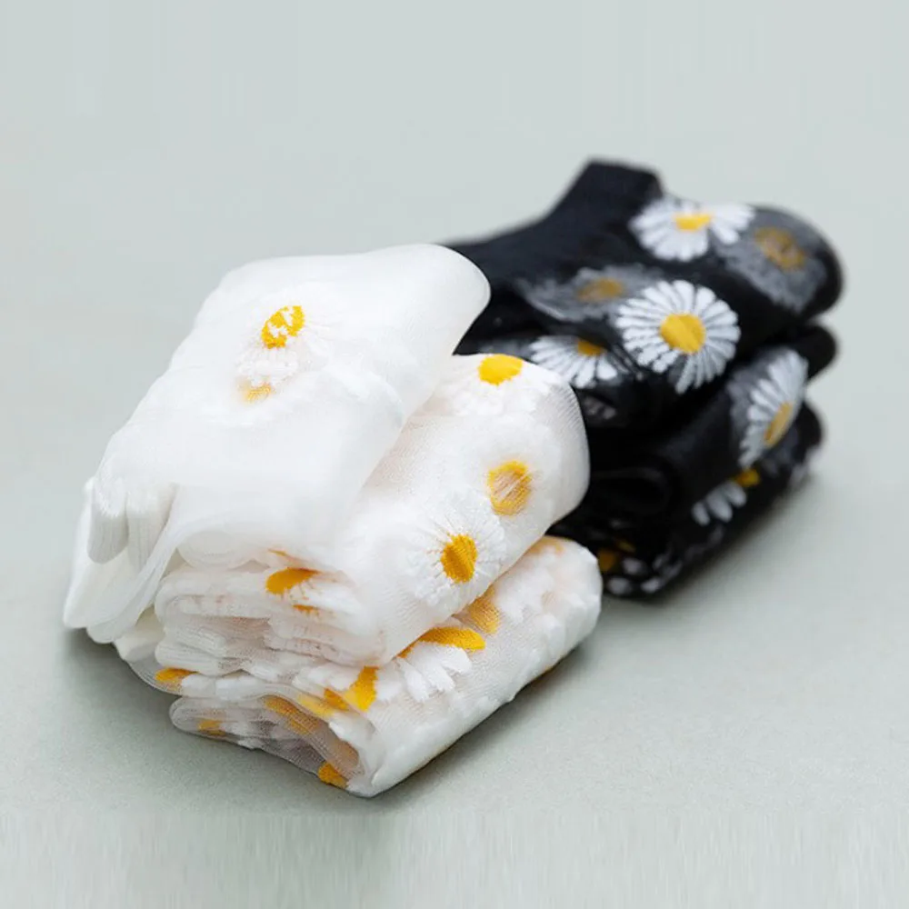 

Breathable Thin Socks Women Summer Transparent Lace Socks with Pearl Lady Glass Silk Cotton Mesh Daisy Socks Nylon Ankle Socks