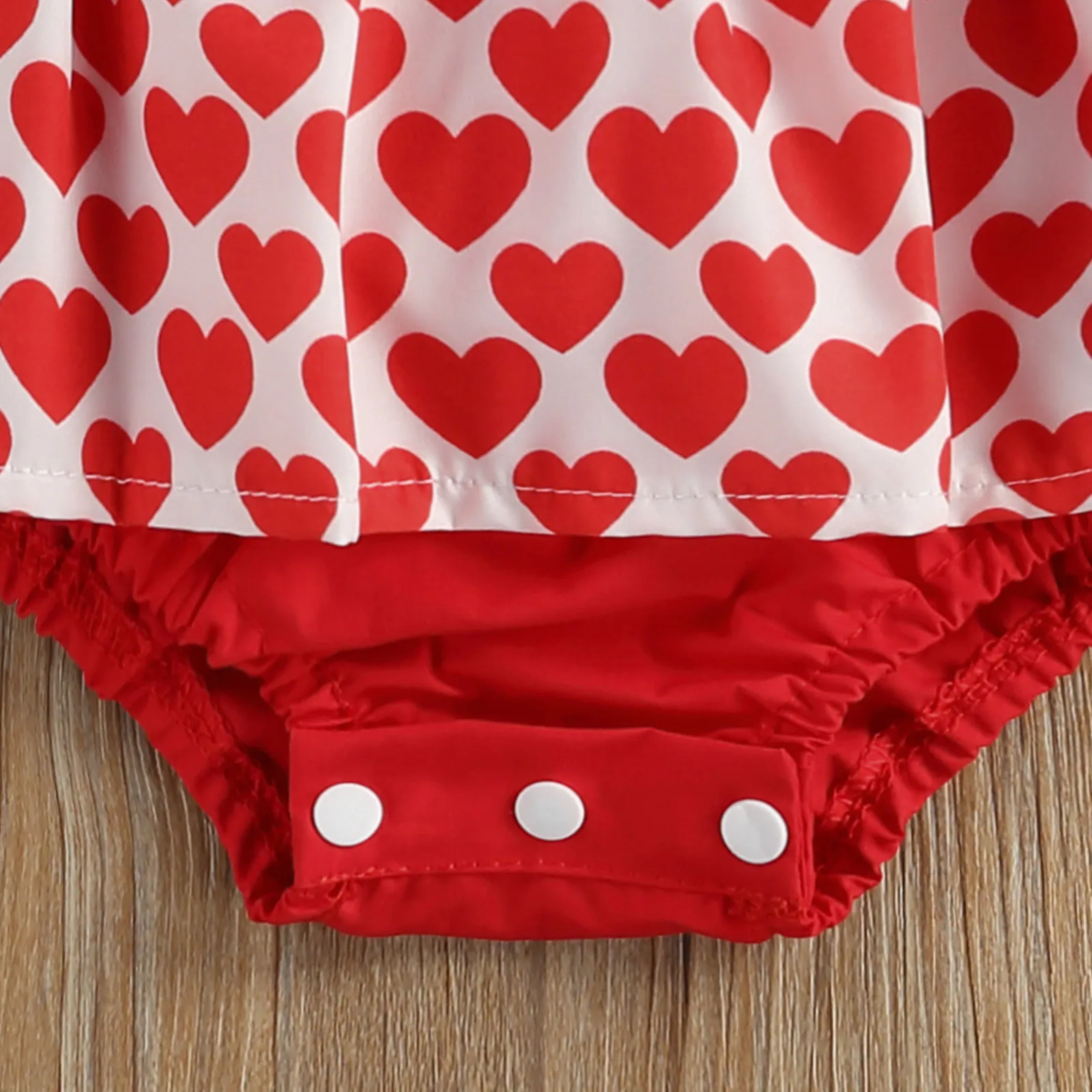 

Valentines Cute Baby Girls Boys Bodysuits Headband LOVE Heart Print Ruffles Lace Sleeve Dress Jumpsuits 0-24M