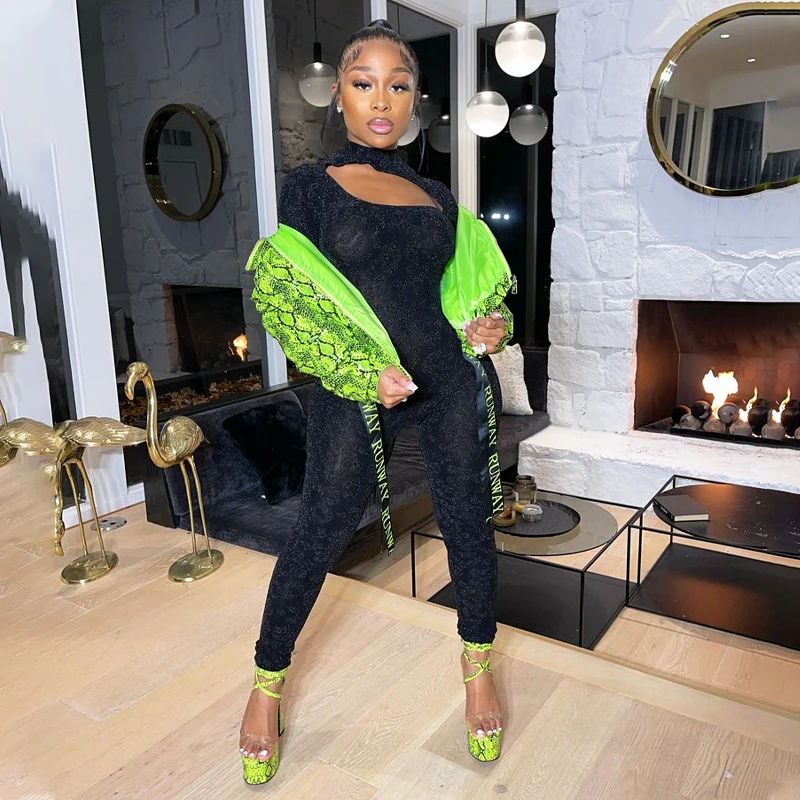 

UVRCOS Leopard Print One Piece Jumpsuit Women Hollow Out Bright Silk JacQuard Sexy Mujer Bodycon Slim Nightclub Party Sweatsuit