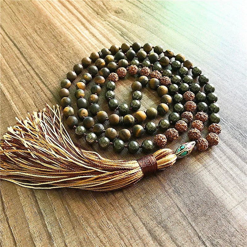 108 матовое ожерелье с тигриным глазом Mala завязанное кисточкой для медитации и