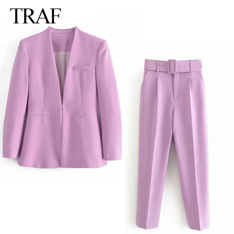 Костюм-двойка женский из блейзера и брюк однотонный | Женская одежда