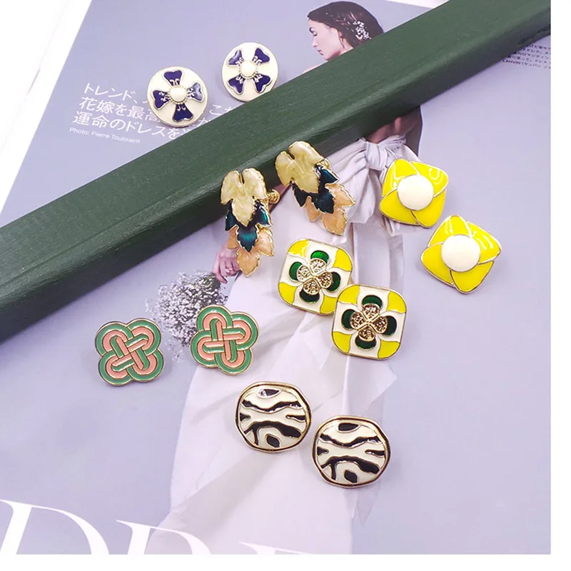 

Kiwiberry Enamel Earrings Vintage 925 Silver Needles Geometric Carving Round Purple Ethnic Earrings Women's Baroque Earrings
