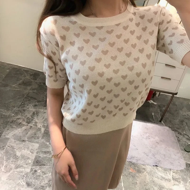 

Korean Short Sleeve Love Jacquard Knitted Two Piece Set Women 2021 Summer Plus Size Loose Knitted Top+age-reducing Bag Hip Skirt