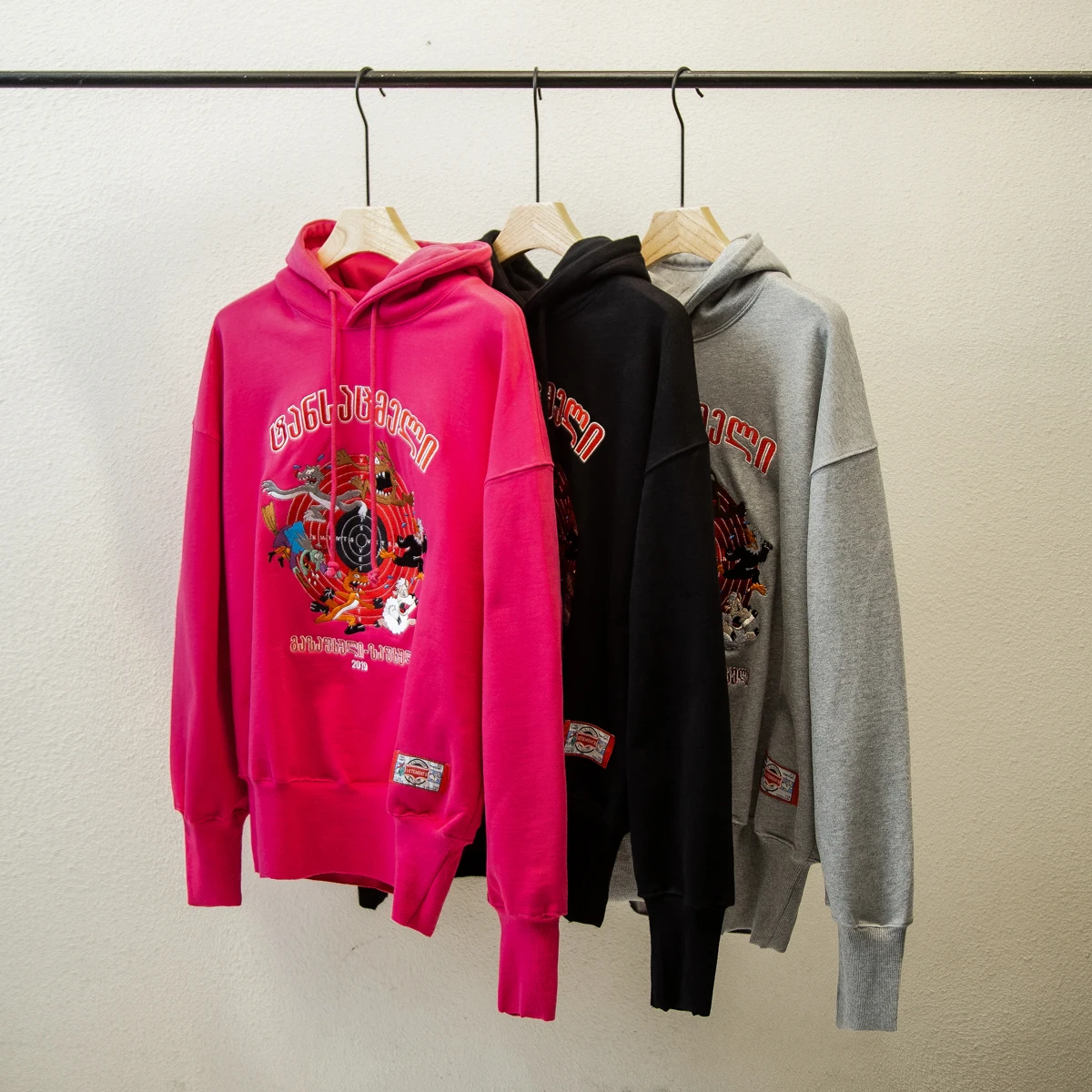 

Толстовки мужские и женские VETEMENTS xxxtentacion очень странные дела уличная одежда Высокое качество Толстовка с вышивкой